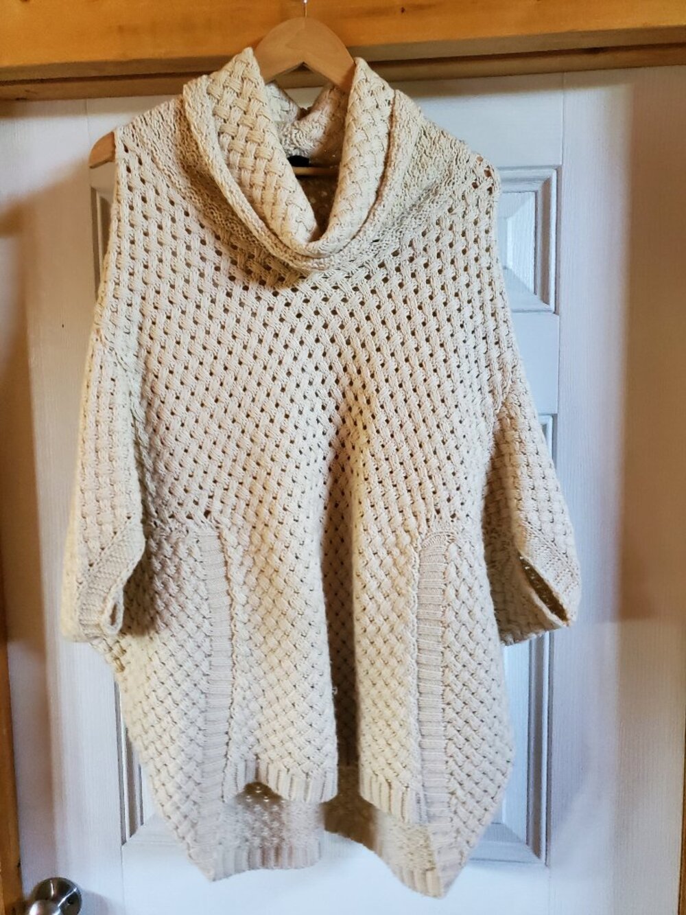 Cliche oversized knitted poncho sweater turtleneck sweater M